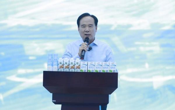“玩”明白了！首部乳业科普剧本杀上线j9
