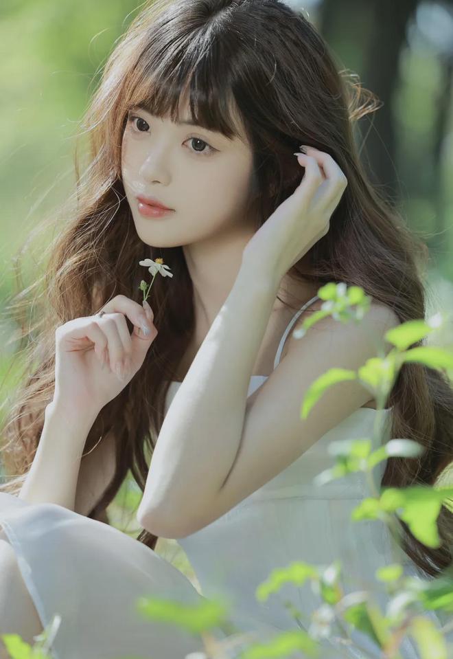 吸的异常肿大 MBA智库J9国际网站两腿